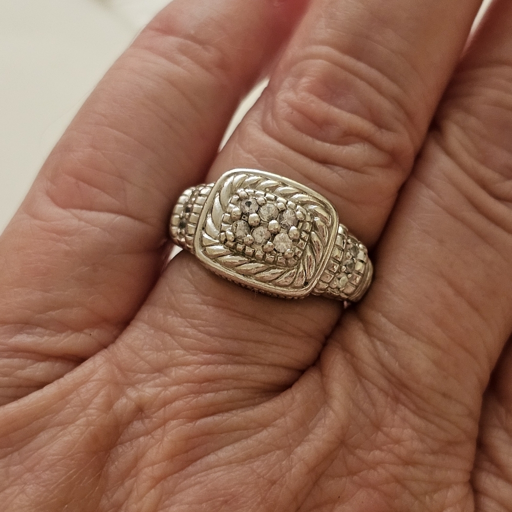 Judith Ripka Sterling White Sapphire Ring Size 7 JR Horseshoe Hallmark